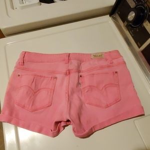 Levi's Daisy Dukes